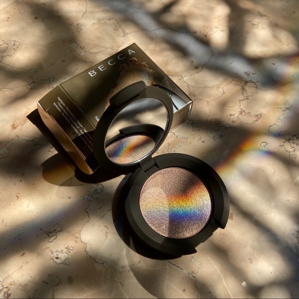 Becca Highlighter Mini